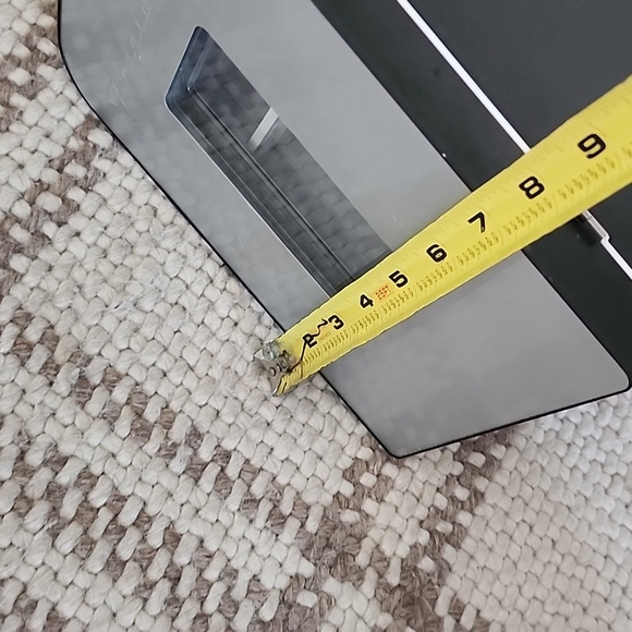 Frigidaire Mini Fridge For Make Up with Handle - Picture 8 of 8